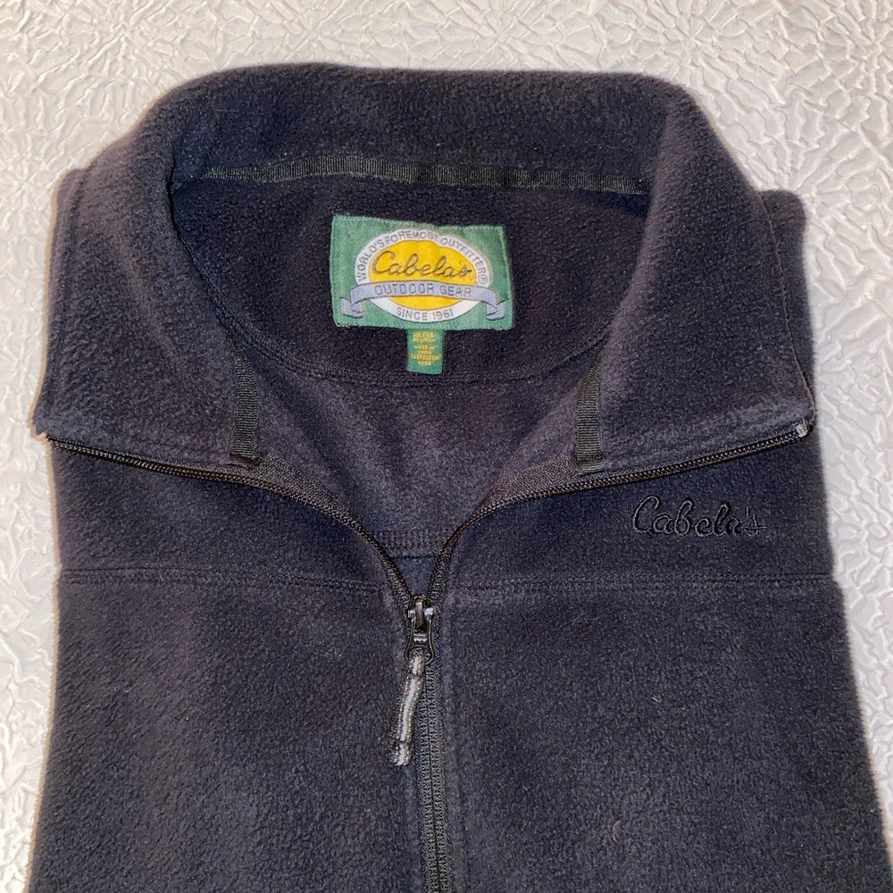 Cabelas fleece vest - Picture 2 of 4